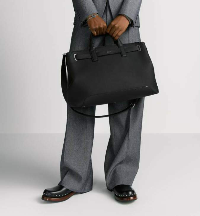 Picture of Dior Handbags _SKUfw239230344fw